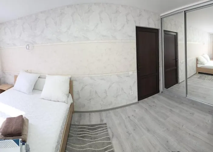 Flat By The Sea * Odesa